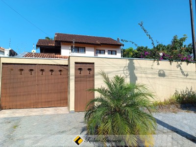 Casa em Peruíbe para venda