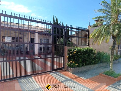 Casa em Peruíbe para venda