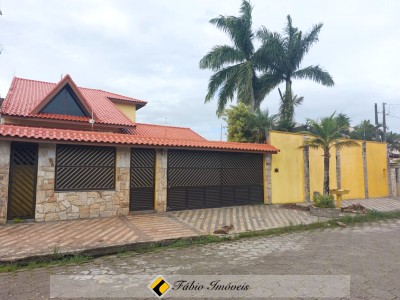 Casa em Peruíbe para venda