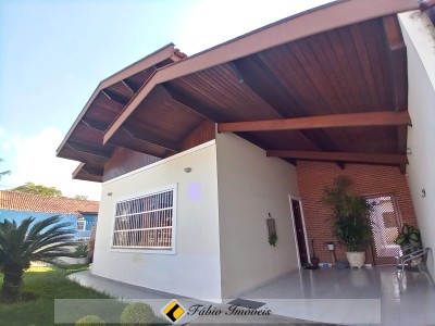 Casa em Peruíbe para venda