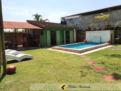 Casa em Peruíbe para venda