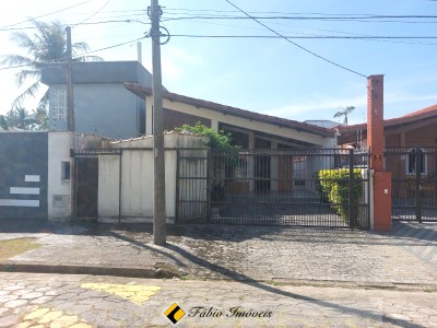 Casa em Peruíbe para venda