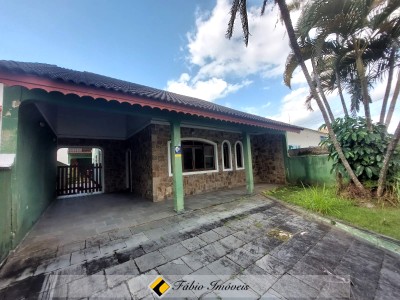 Casa em Peruíbe para venda
