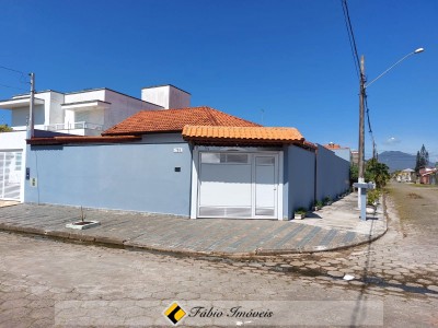 Casa em Peruíbe para venda